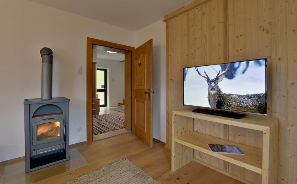 Bergchalet Emberg Mit Sauna Aschau Im Zillertal Room photo
